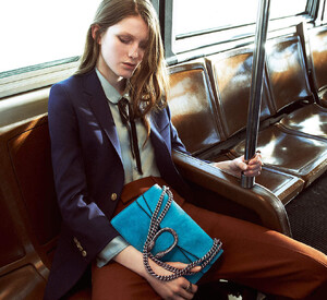 gucci-fw15-ad_(15).thumb.jpg.6bec6c8a69f71edc2d6ebd63314f4fb2.jpg