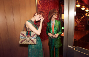 gucci-spring-summer-2016_(8).thumb.jpg.ec733f1eb232a4e2ca7cdf674c0e9a00.jpg