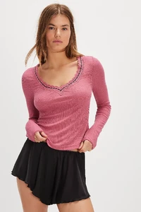 images.urbndata-26.thumb.webp.5d8fab63e3a8c6e0c3cd49ffb766adc4.webp