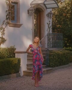 in the garden with @bregjeheinen for @hutch_design spring 2025   #120mm and #35mm (3).jpg