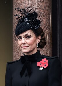 kate-middleton-at-the-annual-national-service-of-remembrance-11-10-2024-10.jpg
