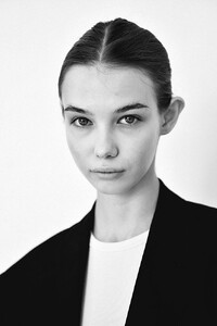 large_17_ksenia_v_main_book_08e89daf3b.jpg