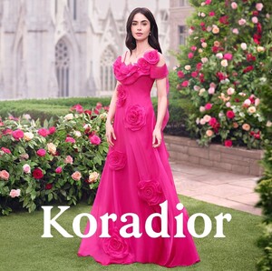 lilycollins_us_002~145.jpg