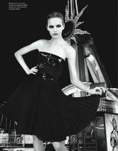 manege_couture_09.thumb.jpg.a4ea10d53cacf6be816b8847476f9524.jpg