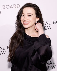mikey-madison-stuns-in-louis-vuitton-at-national-board-of-review-gala-5.jpg