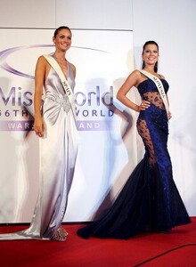 miss-spain-inmaculada-torres-del-rey-l-440nw-8321228j.jpg