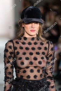model-on-catwalk-1500w-7902982a.jpg