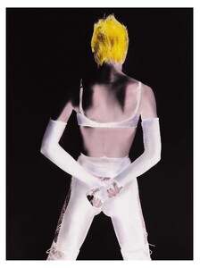 vmagazine2008winter_0152_bg.thumb.jpg.11b1923f7488ca198db0604dfc638173.jpg