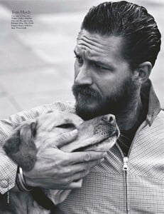 vogue-uk-2012-06-jun(dragged)22.thumb.jpg.d022c87ade291d66b28ec0d67b63eeed.jpg
