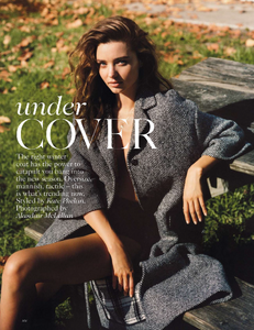vogue-uk-2013-09-sep-308.thumb.png.87ef2e6a1bbb11343c241f8dbea46585.png