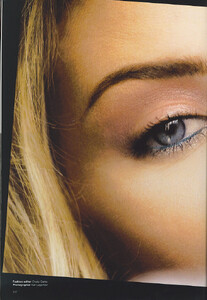 vogue12031.thumb.jpg.29eef2c0735703c101f317b8cb105fb5.jpg