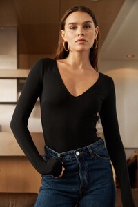 yse-vestiaire-body-septieme-ciel-noir9.jpg