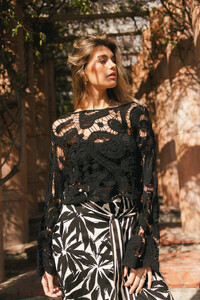 010425_LAhouseWebCrop1-542_1068x.jpg