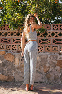 010425_LAhouseWebCrop1-621_1068x.jpg