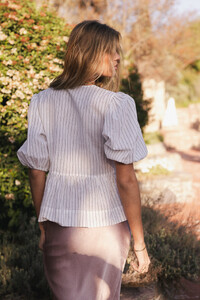 010425_LAhouseWebCrop1-689_1068x.jpg