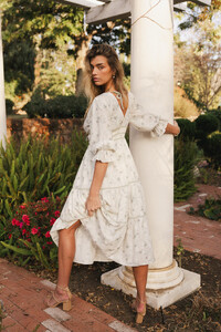 010425_LAhouseWebCrop1-758_1068x.jpg