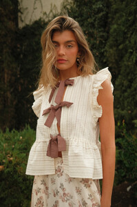 010425_LAhouseWebCrop1-826_1068x.jpg