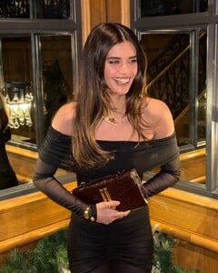 [2025.01.01] sarasampaio_472139533_18484843489058288_8255308104792900268_n.jpg