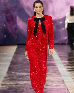 [2025.02.01] alessandraambrosio_475765270_18486507916000670_390625781438476975_n.jpg