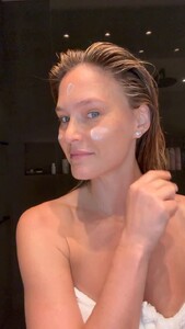 2025_02.04barrefaeli_DFp4wn0oiXI.thumb.jpg.65d48655f0cbdd034a176742d4e3b980.jpg