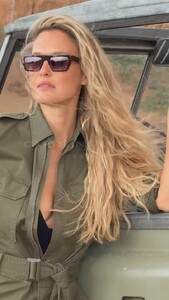 2025_02.04barrefaeli_DFpEcFhANJj.thumb.jpg.455d53c47a448bc9debab8bae9cfc7af.jpg