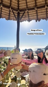 [2025.02.04] victoriajustice-mariama_3560380969552973641.jpg