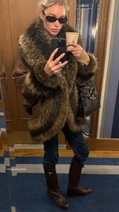 [2025.02.08] hoskelsa_3563682324787067841.jpg