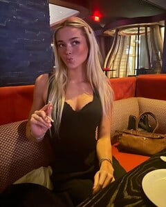 [2025.02.10] livvydunne_479032999_18490894429027168_6867511563359251461_n.jpg