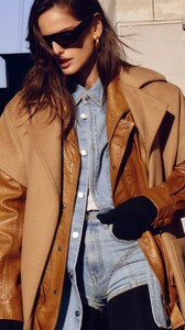 [2025.02.12] izabelgoulart_3566429977097885587.jpg