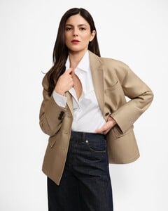[2025.02.21] dior_481322477_18499661647056491_8170294869031332922_n.jpg
