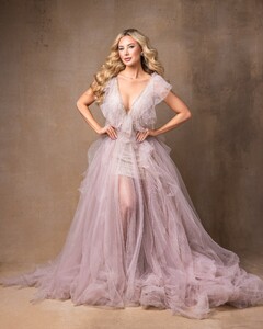 [2025.02.21] oxanaalexfashionphoto_480793652_17896609851149738_1372009447526847196_n.jpg