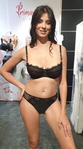 4f590fc6-e4bb-42f7-bd93-38b039a36359.jpg