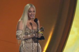 563141465_beyonce_-17.jpg