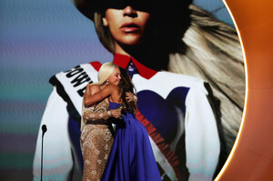 563141852_beyonce_-39.jpg