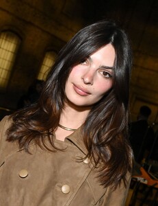 565844281_emily-5.jpg