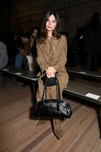 565844375_emily-10.jpg