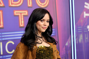 567751172_jenna-1.jpg