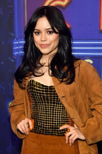 567769125_jenna-11.jpg