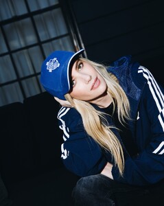 569299048_gkkyhuyw0aaksde.jpg