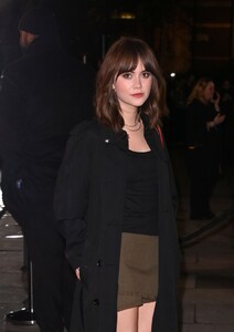 570498377_emilia-2.jpg