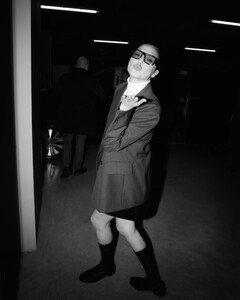 571622859_gal-4.jpg
