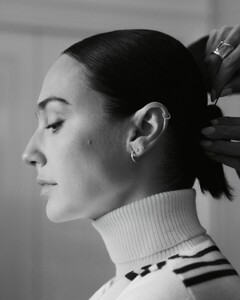 571622869_gal-7.jpg
