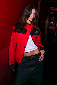 571660008_emily-5.jpg