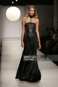 BiancaGomez s07jeanisis-09.jpg