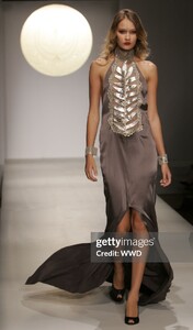 BiancaGomez s07jeanisis-09k.jpg
