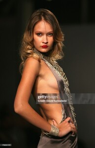 BiancaGomez s07jeanisis-09u.jpg