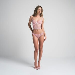 CR-CRT-7427W-BBG-OA-SKIMS-BRA_0009-FR.jpg