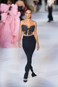 Celia Kritharioti Haute Couture Spring 2025 .jpg
