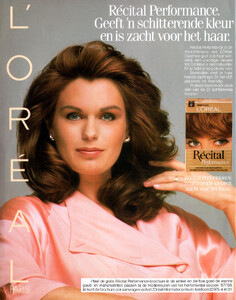 CpBeautyNL0987_02.thumb.jpg.205dbaea09798294b62d7e34c5e20dfd.jpg