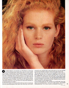 CpBeautyNL0987_46.thumb.jpg.4b8451ed48d2a17c46051b814b022193.jpg